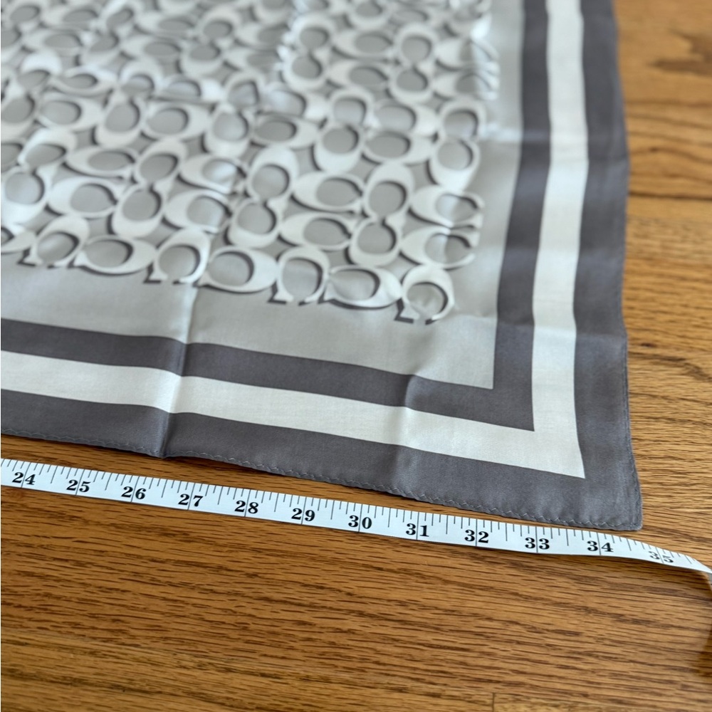 Coach Signature Pattern Scarf - Picture 2 of 3